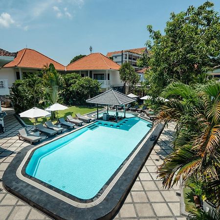 Casa Wina Kuta Hotel Kuta  Bagian luar foto