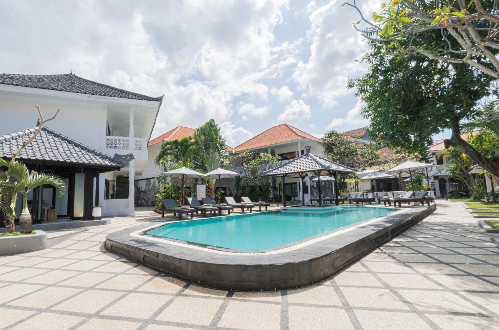 Casa Wina Kuta Hotel Kuta  Bagian luar foto