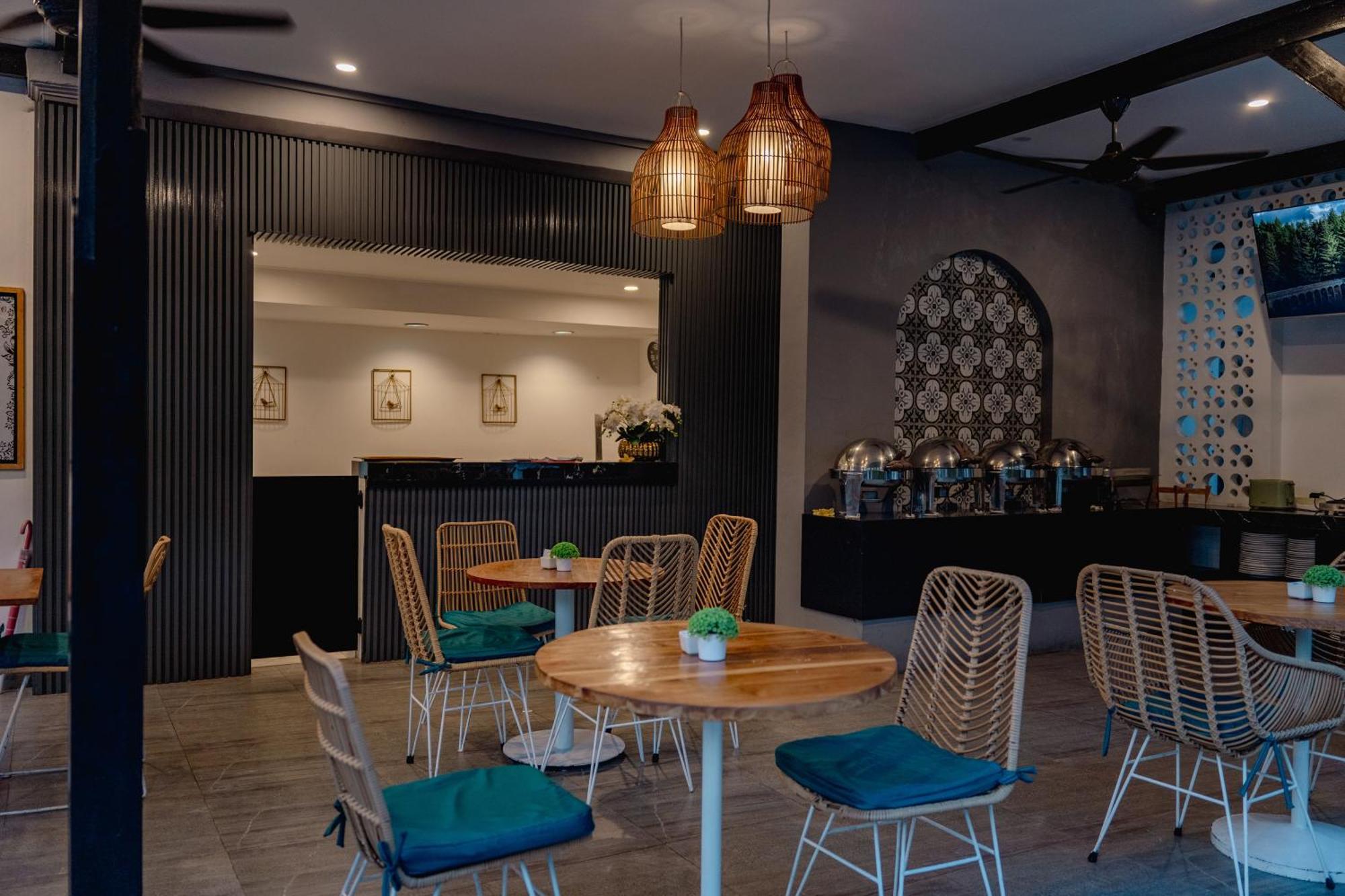 Casa Wina Kuta Hotel Kuta  Bagian luar foto